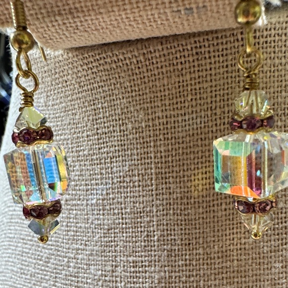 October Birthdays 🎂- Elegant Gold and AB Sawovski Crystal Drop Earrings 2/$22 - Picture 6 of 6